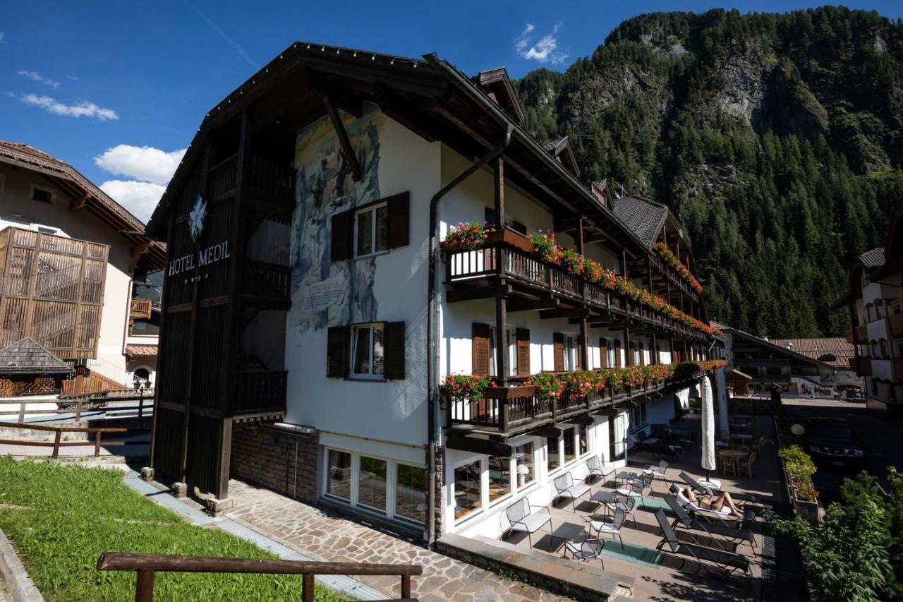 Hotel Medil Campitello di Fassa Zewnętrze zdjęcie