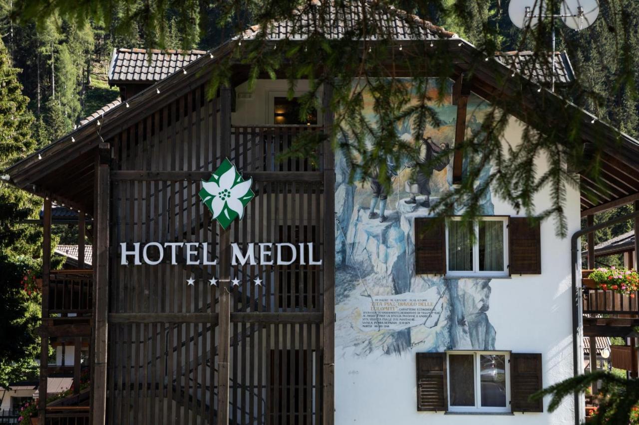 Hotel Medil Campitello di Fassa Zewnętrze zdjęcie